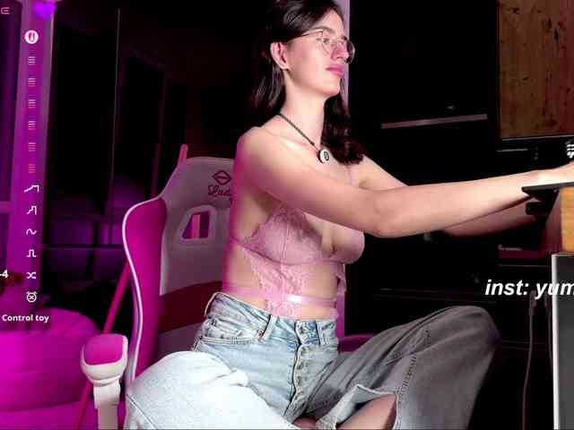 SweetieTati Live Webcam on BongaCams