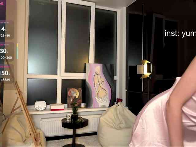 YummyTati webcam