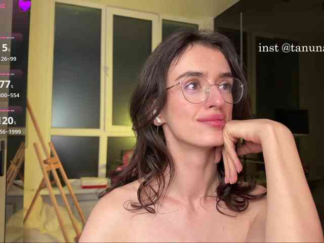 YummyTati webcam