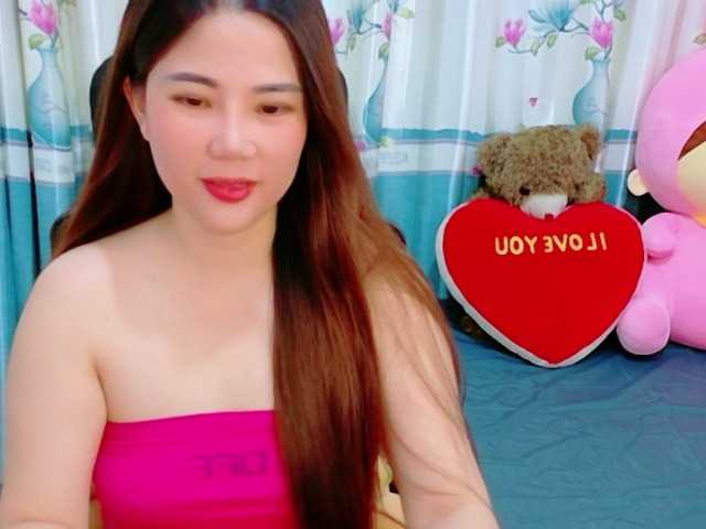 Queendy live cam on BongaCams
