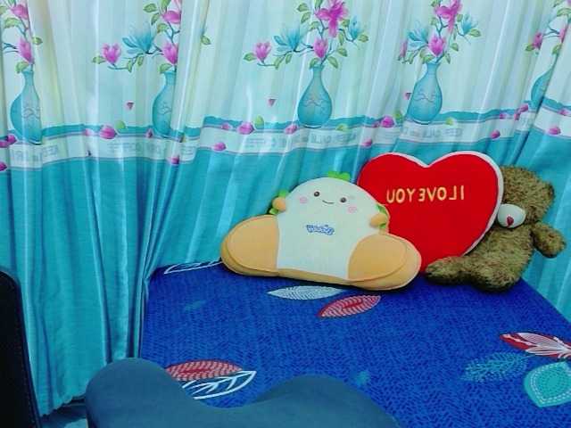 Queendy live cam on BongaCams
