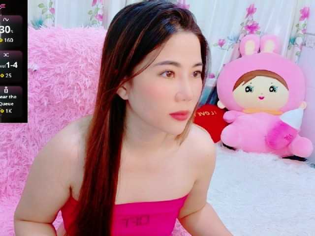 Queendy live cam preview
