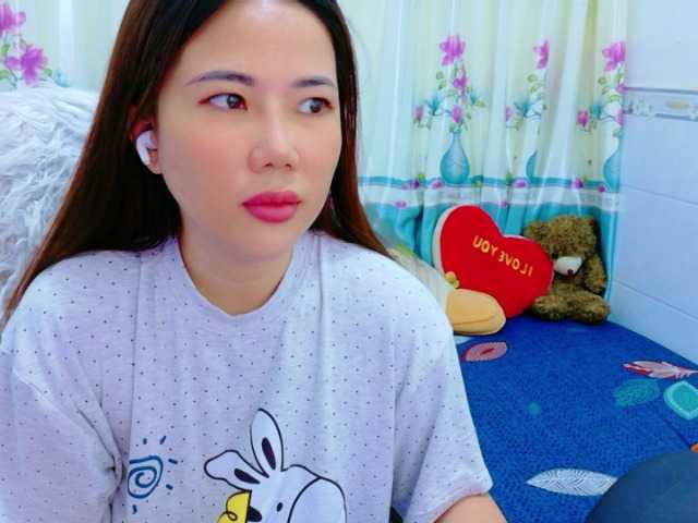 Queendy live cam on UnifiedCams