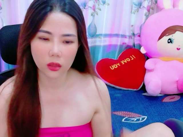 Queendy live cam on BongaCams