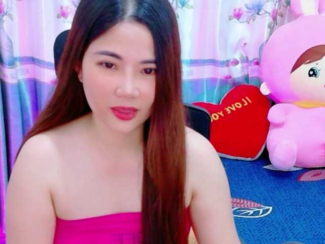 Queendy live cam on BongaCams
