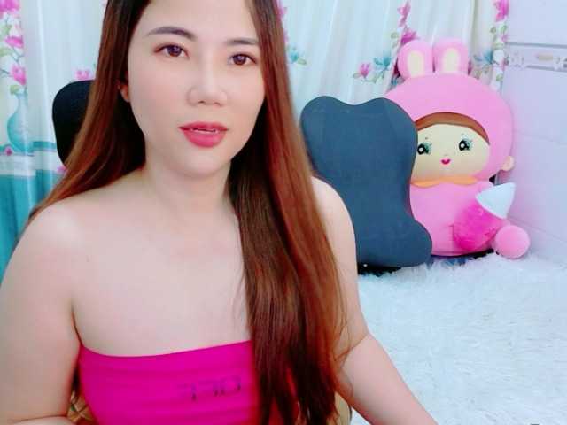 Queendy live cam preview