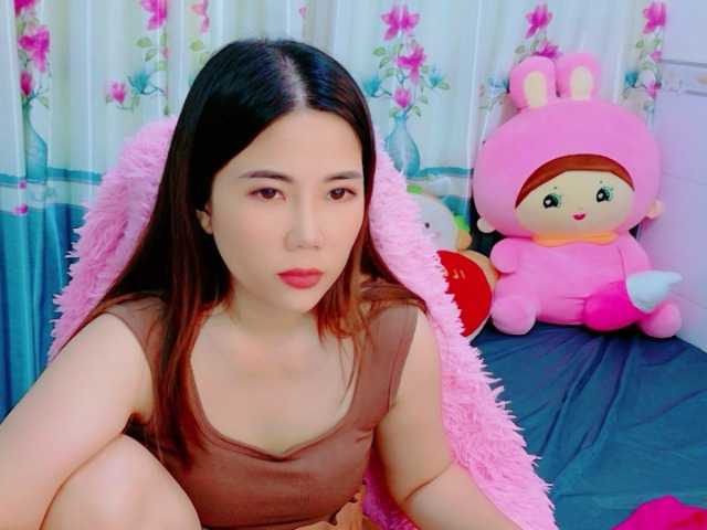 Queendy live cam on BongaCams