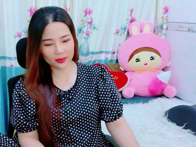 Queendy live cam on BongaCams