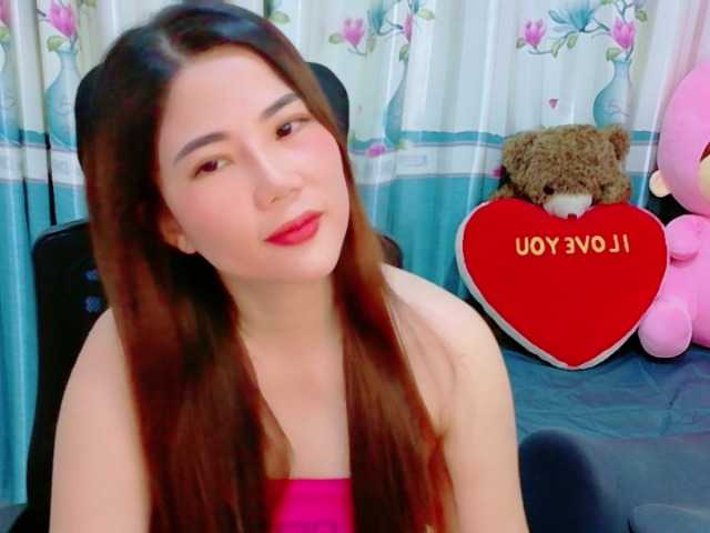 Queendy live cam on BongaCams
