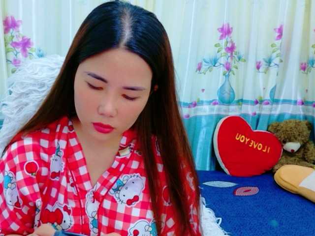 Queendy live cam on BongaCams