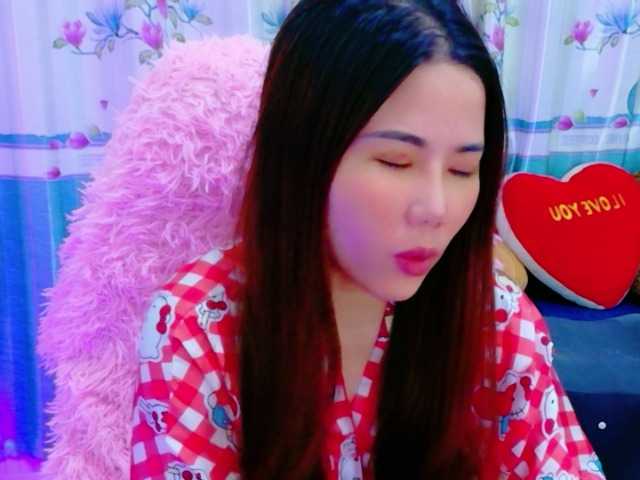 Queendy live cam on BongaCams