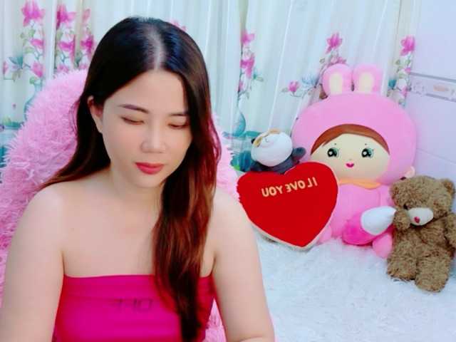 Queendy, en directo ahora en BongaCams