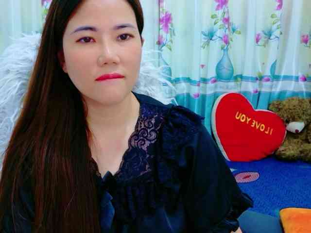 Queendy webcam