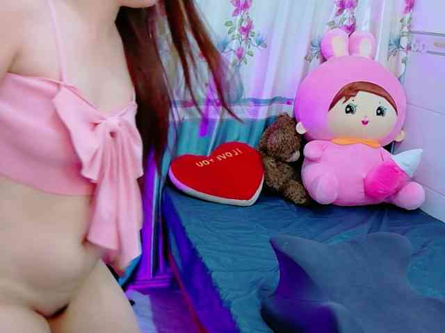 Model: Queendy