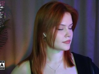AliceWyliee Porn Show