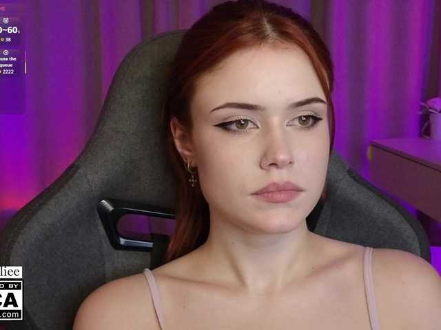AliceWyliee live cam on BongaCams