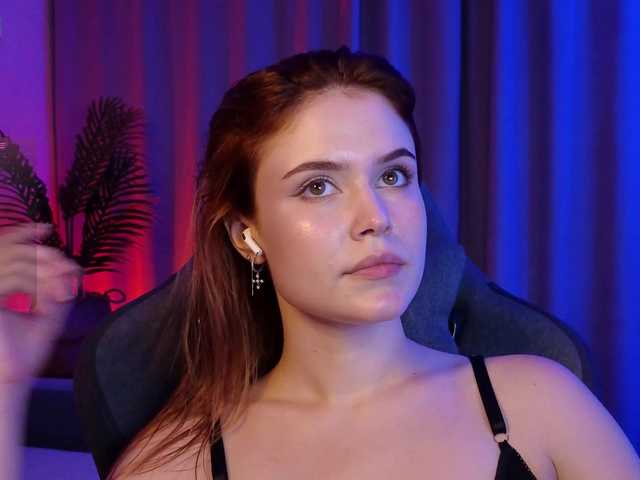AliceWyliee live cam on BongaCams