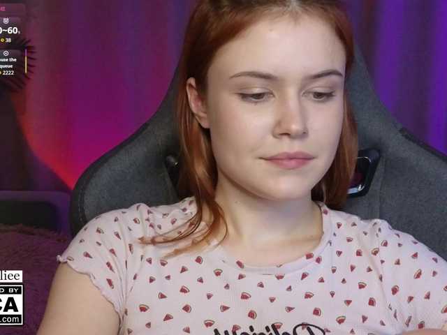 AliceWyliee live cam on BongaCams