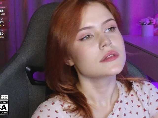 AliceWyliee live cam on BongaCams