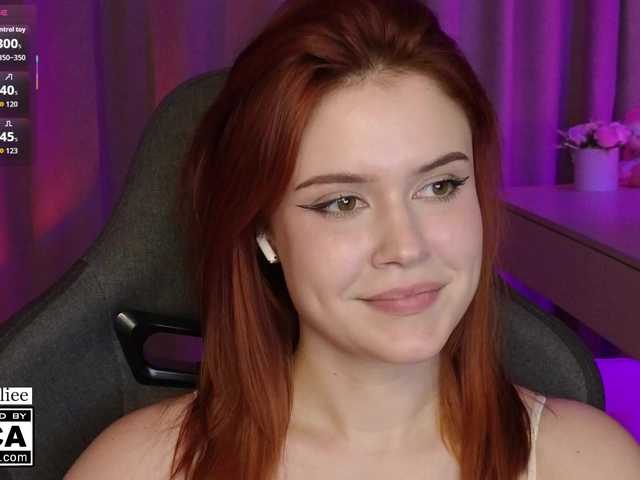 AliceWyliee live cam on BongaCams