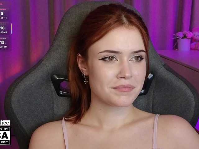 AliceWyliee live cam on BongaCams