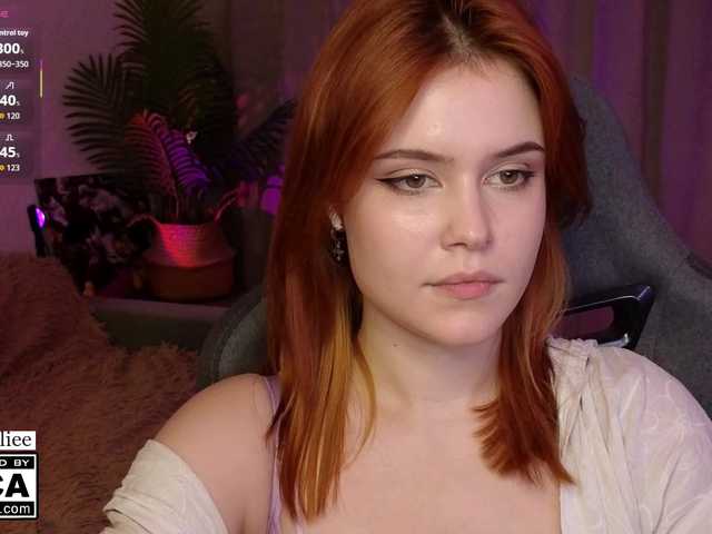 AliceWyliee live webcam show