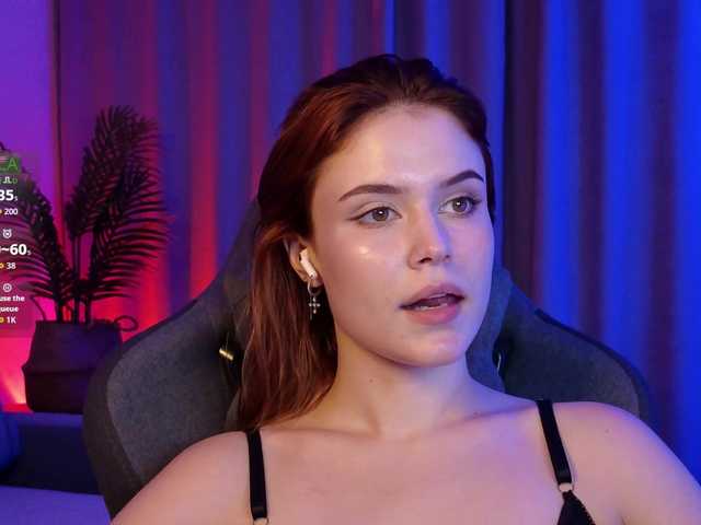 AliceWyliee live cam on BongaCams