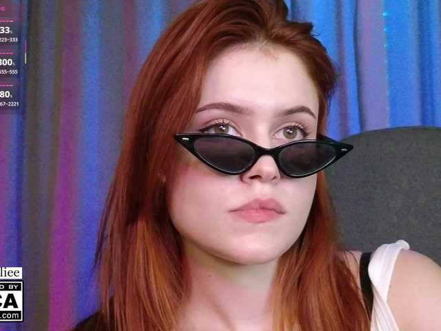 AliceWyliee live cam on BongaCams