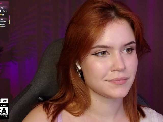 AliceWyliee live webcam show