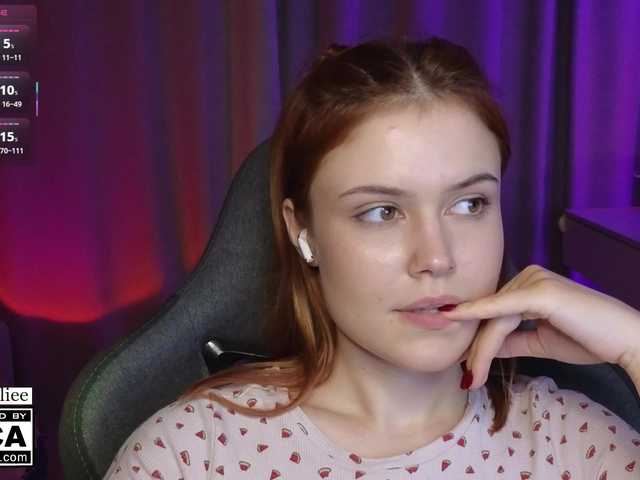 AliceWyliee live cam on BongaCams