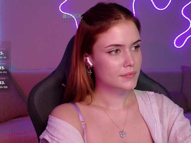 AliceWyliee live cam on BongaCams
