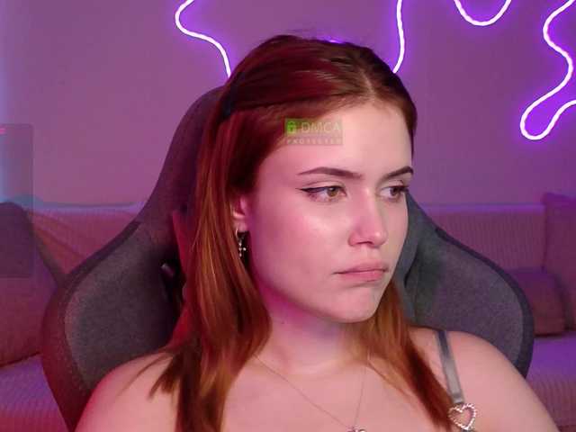 AliceWyliee live cam on BongaCams