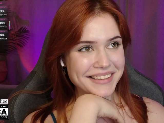 AliceWyliee live cam on BongaCams