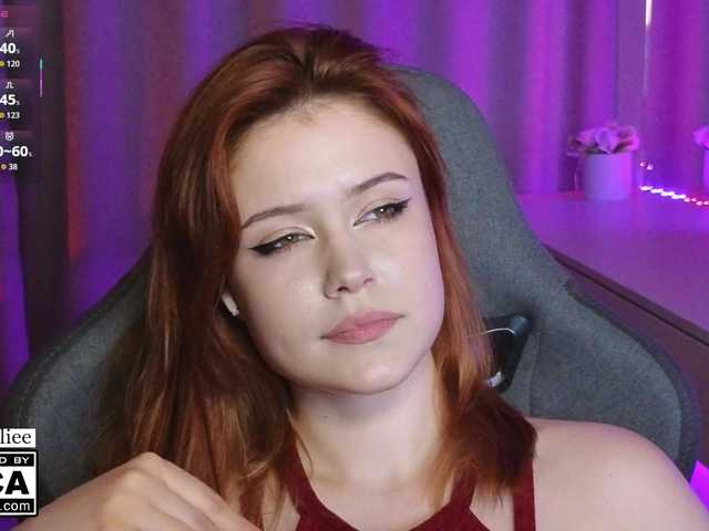 AliceWyliee live cam on BongaCams