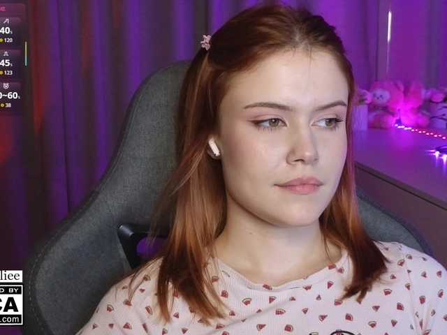 AliceWyliee live cam on BongaCams