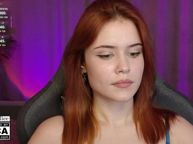 AliceWyliee live cam on BongaCams