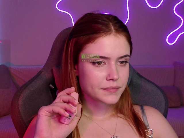 AliceWyliee live cam on BongaCams