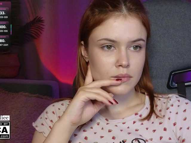 AliceWyliee live cam on BongaCams