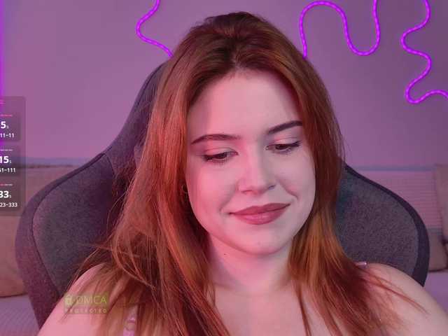 AliceWyliee live cam on BongaCams