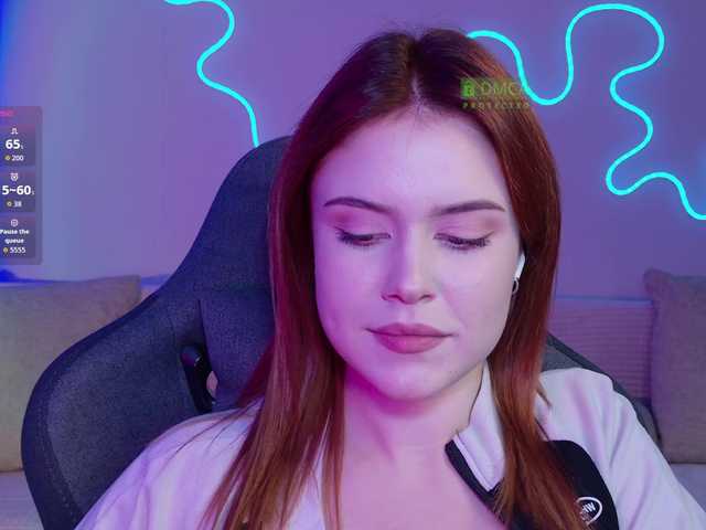 AliceWyliee live cam on BongaCams