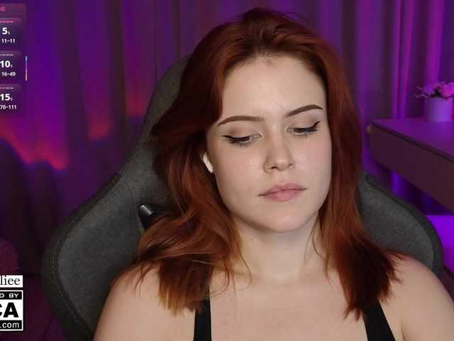 AliceWyliee live cam on BongaCams