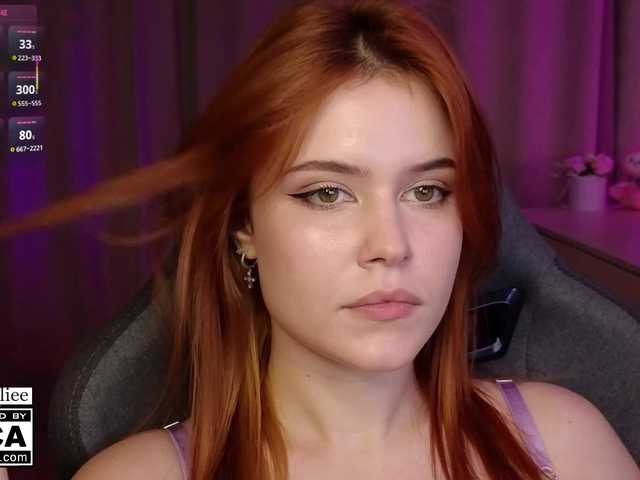 AliceWyliee live webcam show
