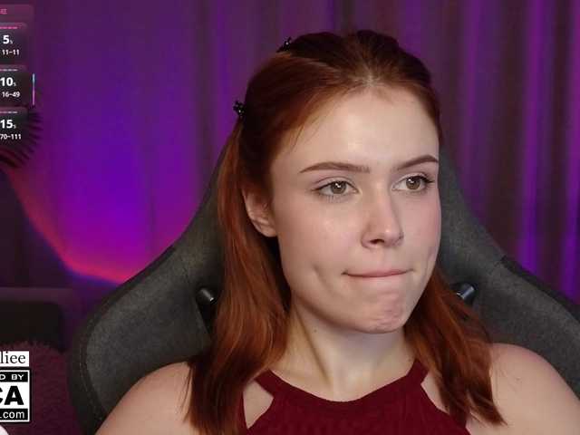 AliceWyliee live cam on BongaCams