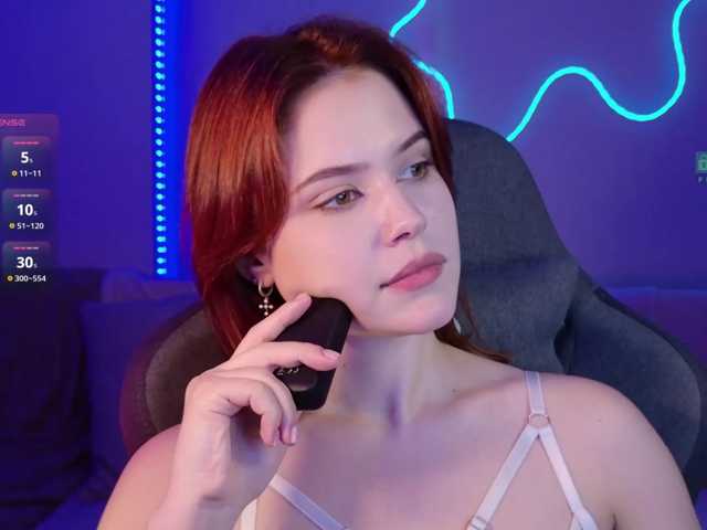 AliceWyliee live cam on BongaCams