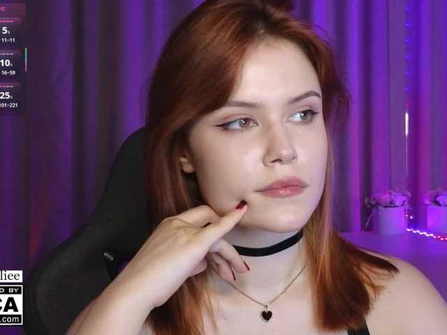 AliceWyliee live cam on BongaCams