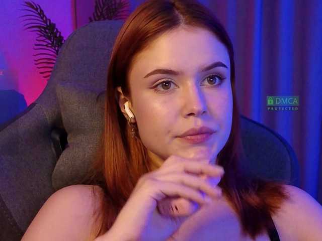 AliceWyliee live cam on BongaCams
