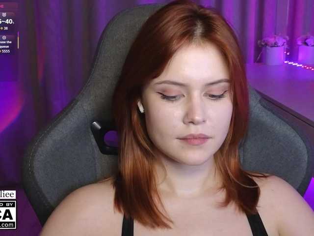 AliceWyliee live cam on BongaCams