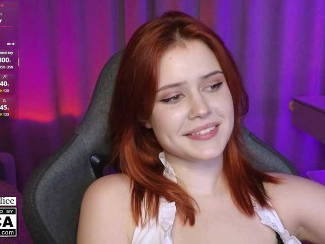 AliceWyliee live cam
