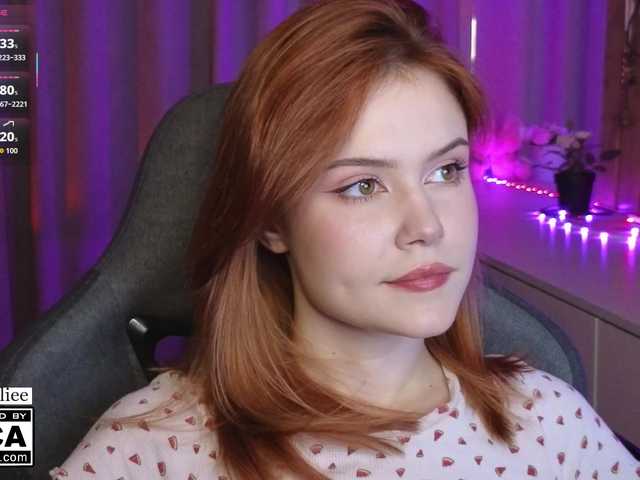 AliceWyliee live cam on BongaCams