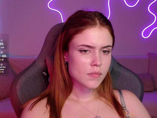 AliceWyliee live cam on BongaCams